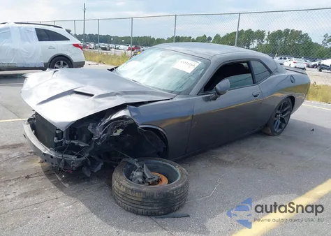 2020 Dodge Challenger Sxt z USA, uszkodzony, nr VIN 2C3CDZAG5LH117871